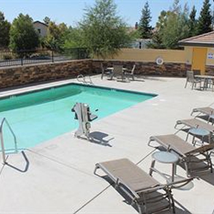 Country Inns & Suites - Dixon, CA