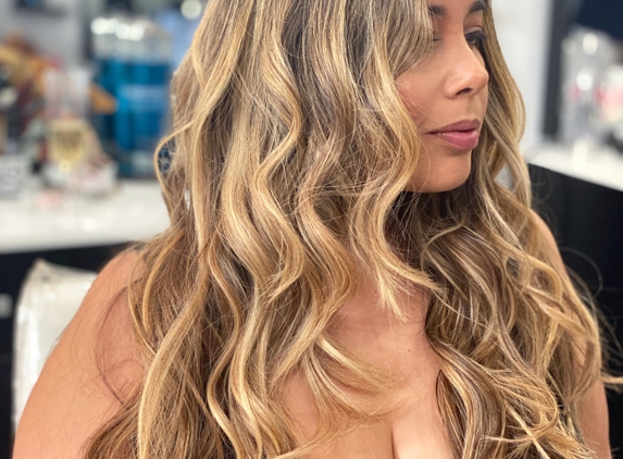 Cristina Rodriguez Hair - Pembroke Pines, FL