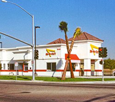 In-N-Out Burger - Bakersfield, CA