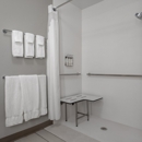 Holiday Inn Express & Suites Clinton by IHG