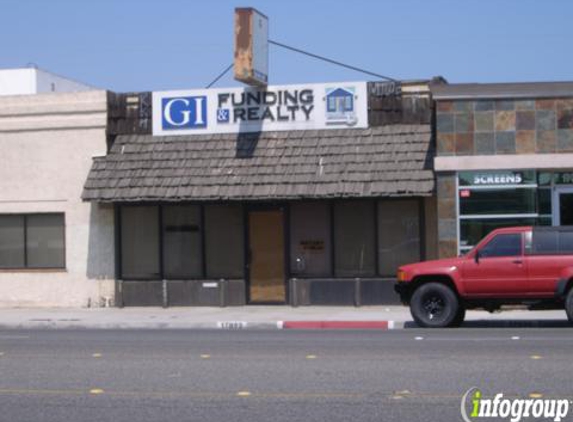 S E R Insurance Group - Bellflower, CA