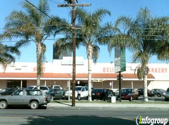 Valley Market Pharmacy - Reseda, CA