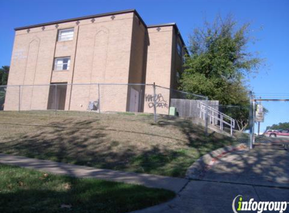 Cathedral Garden Apartments - Dallas, TX