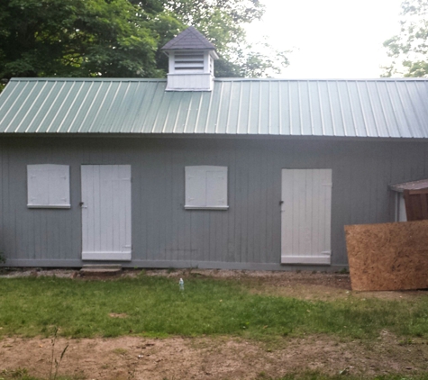 Joe the painter - Portland, CT. Small barn in haddam