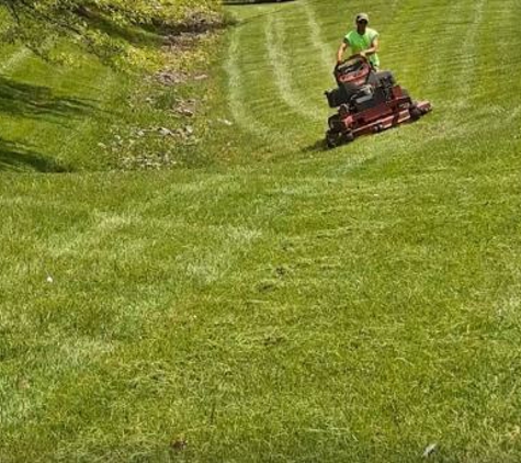 Randy's Lawn Service - Christiansburg, VA