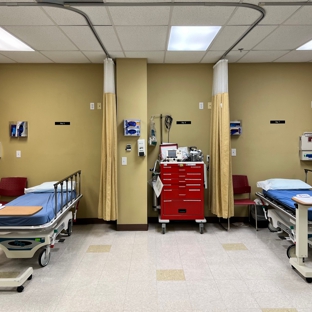 Laredo Dialysis Access Center - Laredo, TX