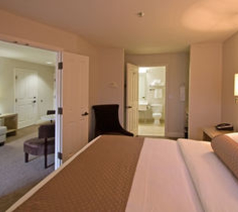 Ashland Hills Hotel & Suites - Ashland, OR