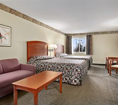 Toppenish Inn & Suites - Toppenish, WA