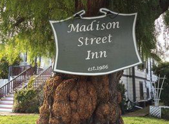 Madison St Bed & Breakfast Inn - Santa Clara, CA