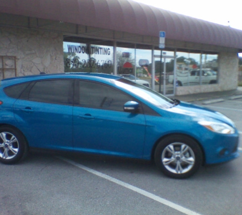 A & R Custom Tinting - Gulf Breeze, FL