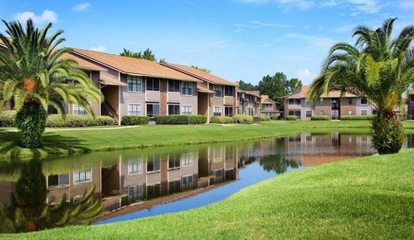 Bentley Green Apartments - Jacksonville, FL