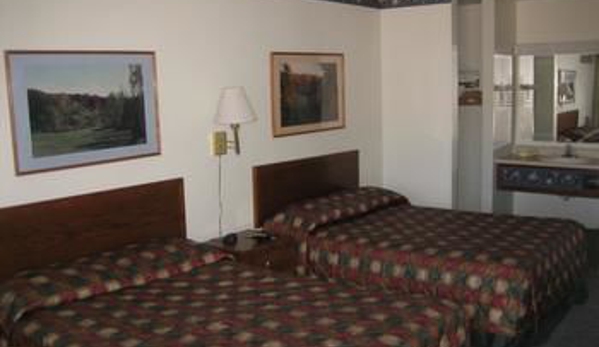 Crestview Inn & Suites - Cedar Lake, IN