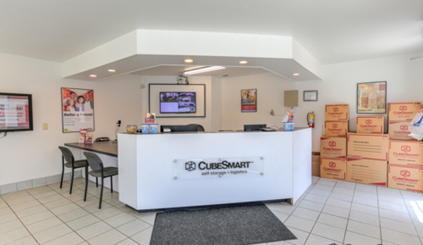 CubeSmart Self Storage - Decatur, GA