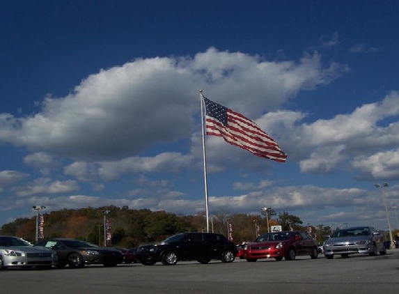 Wallace Nissan Mitsubishi - Kingsport, TN