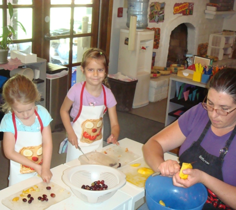 Community Montessori School - Phoenix, AZ