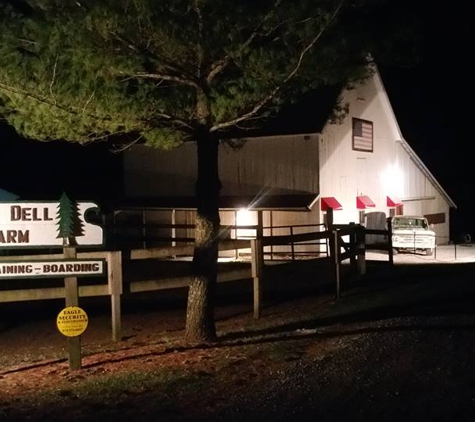 Pine Dell Horse Farm - Pleasant Hill, MO