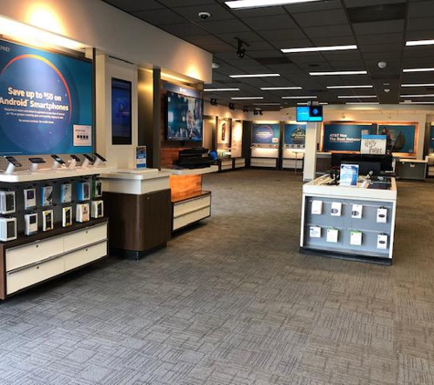 AT&T Store - Tukwila, WA