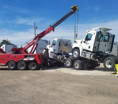S&H Towing & Recovery - Mobile, AL