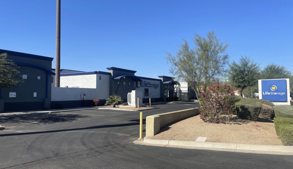 Life Storage - Phoenix, AZ