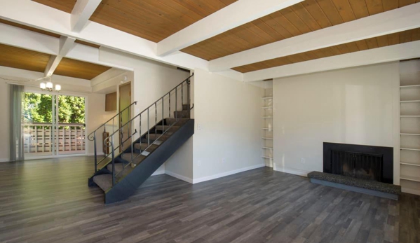 Woodlake Townhomes - Edmonds, WA