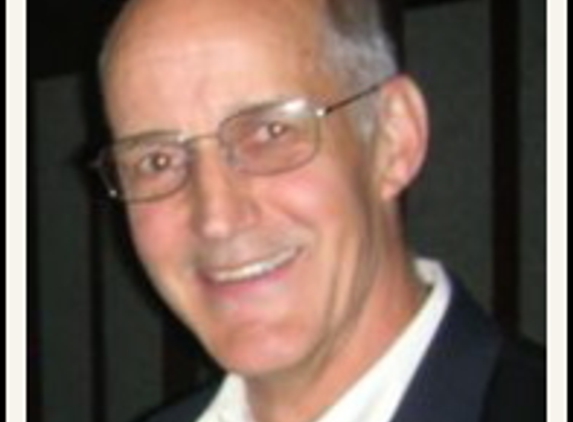 Stephen A Locke, DMD - Hull, MA