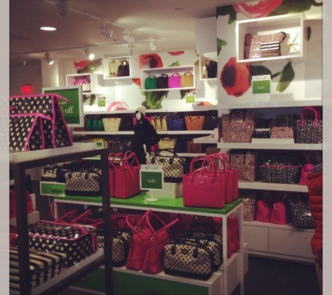 Kate Spade Outlet - Closed - Central Valley, NY