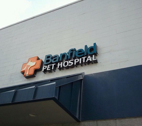 Banfield Pet Hospital - Jacksonville, FL