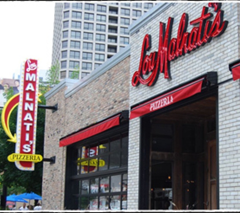 Gold Coast - Lou Malnati's Pizzeria - Chicago, IL