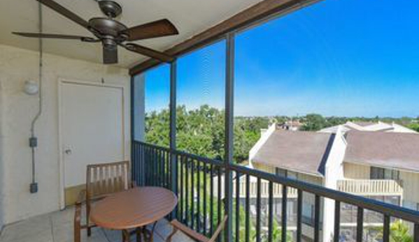 Bay Oaks Condominium - Sarasota, FL