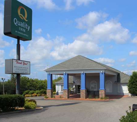 Quality Inn Crossville Near Cumberland Mountain State Park - Crossville, TN