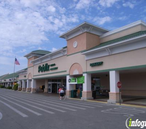 Publix Super Market at Palm Plaza - Leesburg, FL