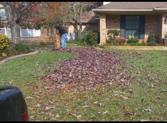 Lawn Butler - Gladewater, TX