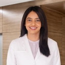 Zeenat Khan, MS - Prosthodontists & Denture Centers