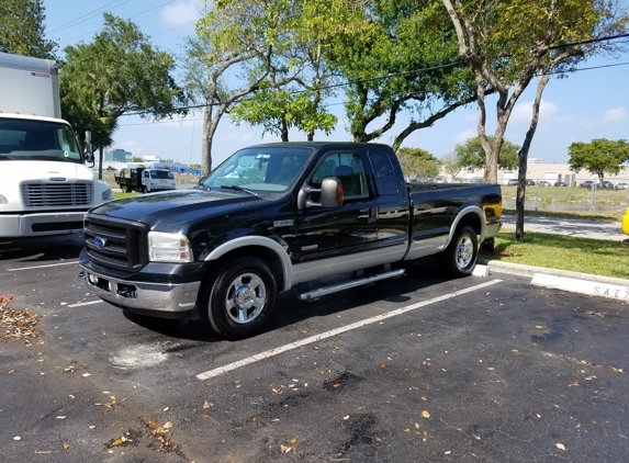 Broward Truck & Trailer Inc - Davie, FL