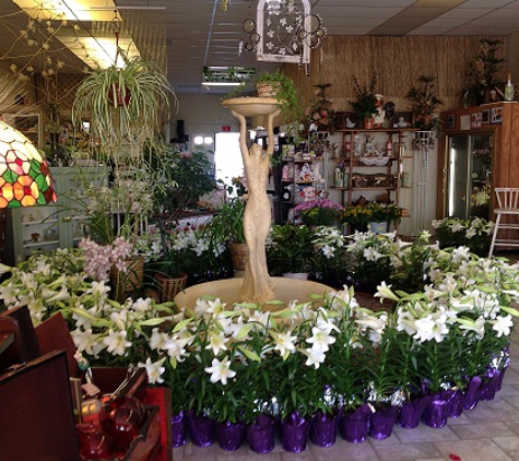 Sun Valley Florist - Ramona, CA