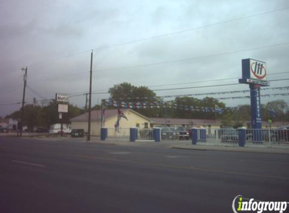 El Paisano Motel - San Antonio, TX