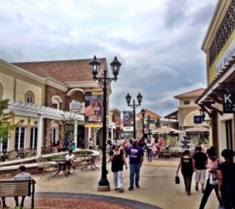 Charlotte Premium Outlets - Charlotte, NC