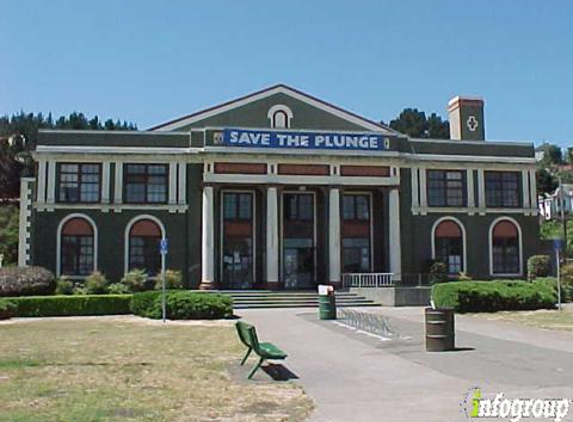 Richmond City Swimming Pool - Richmond, CA