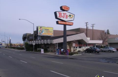 Bj S Kountry Kitchen 4944 N Blackstone Ave Fresno Ca Yp Com