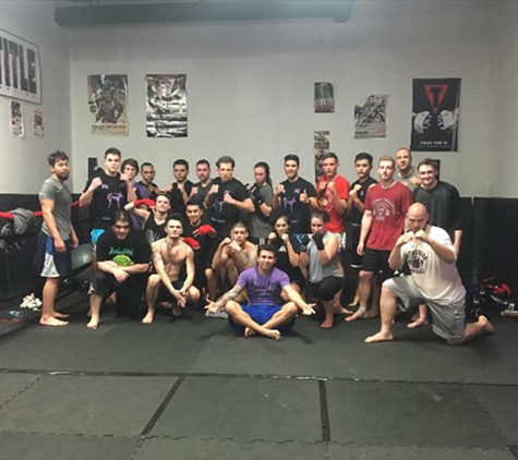 Phantom Kickboxing & Fitness - Shorewood, IL