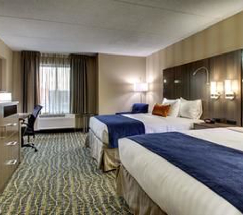 Best Western Plus New Englander - Woburn, MA