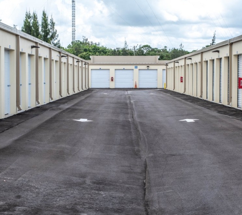 441 Lantana Storage - Lake Worth, FL