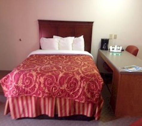 Home-towne Suites of Auburn - Auburn, AL