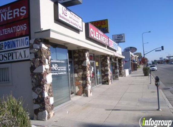 Copies Plus Printing - Woodland Hills, CA