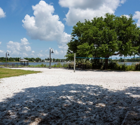 Harbor Beach Apartments - Orlando, FL