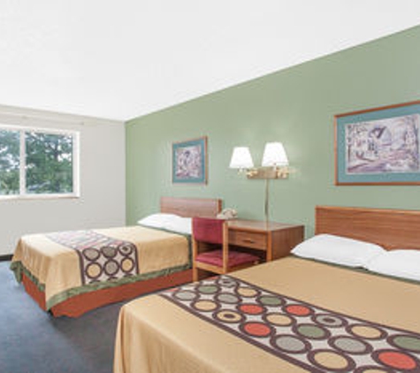 Super 8 by Wyndham Queensbury Glens Falls/Lake George Area - Queensbury, NY