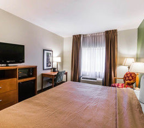 Quality Inn & Suites Birmingham - Highway 280 - Birmingham, AL