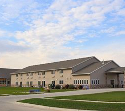 Boulders Inn & Suites - Lake View, IA