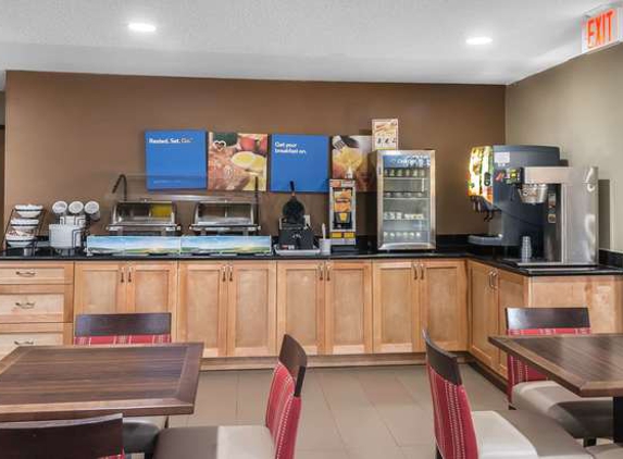 Comfort Inn & Suites - Austin, TX