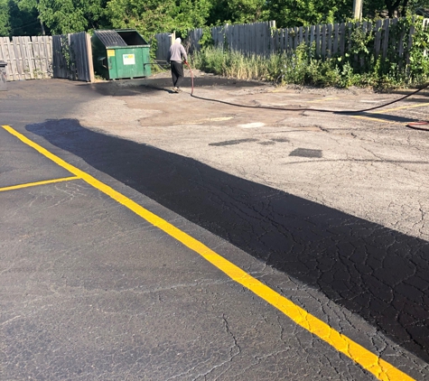 Citizens Asphalt Sealer - Waterford, MI